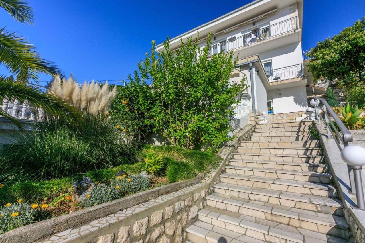 One-Bedroom Apartment In Dramalj Xxv Exterior foto